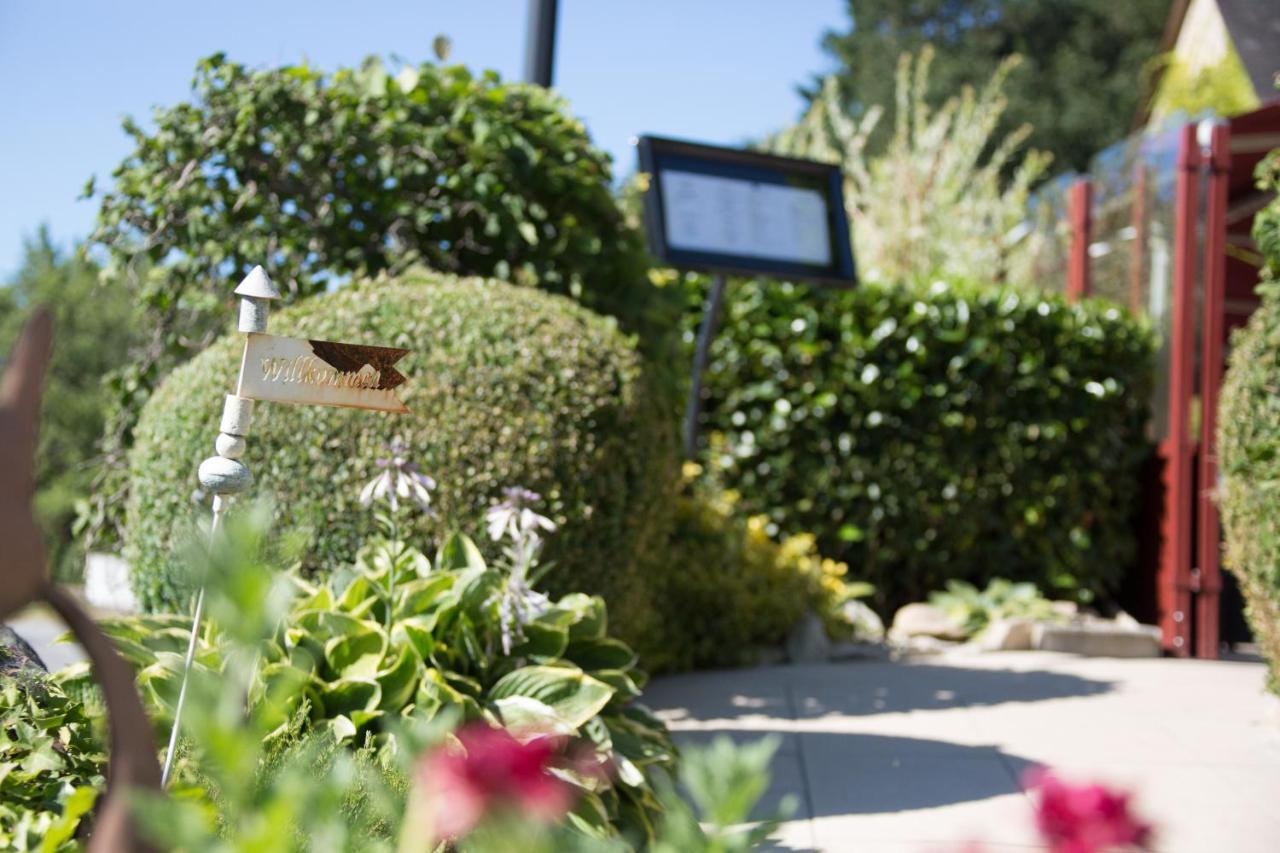Logis Hotel Restaurant La Brasserie Treignac Exterior foto